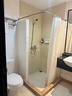 Circle Inn - Iloilo City Center