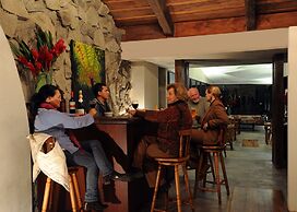 Poas Volcano Lodge