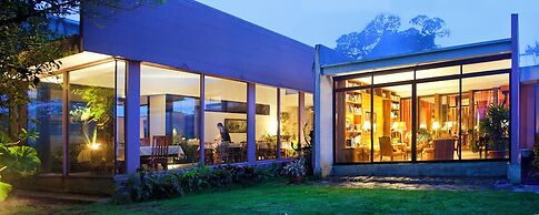 Poas Volcano Lodge