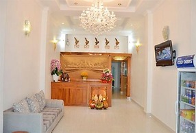 Green Centre Point Inn