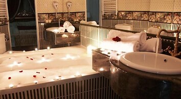 Royal Grand Hotel (Truskavets)