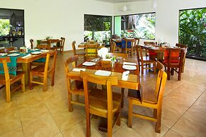 Hotel La Aldea del Halach Huinic