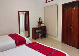 Hotel La Aldea del Halach Huinic