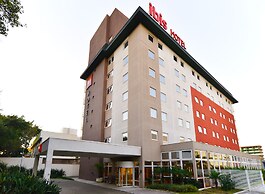 Ibis Canoas Shopping