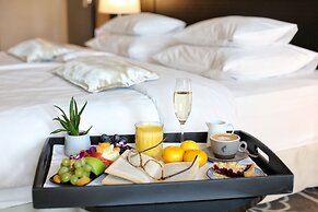 Zijin Hotel Belgrade
