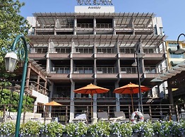 Riva Surya Bangkok