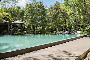 Palm Village Resort & Spa