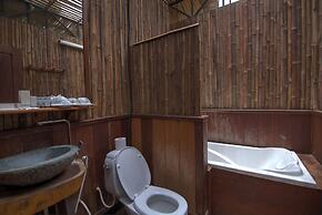 Palm Village Resort & Spa