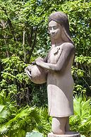 Palm Village Resort & Spa