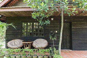 Palm Village Resort & Spa