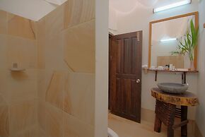 Palm Village Resort & Spa