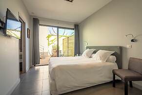 Lafitenia Resort
