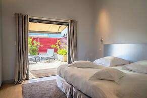 Lafitenia Resort