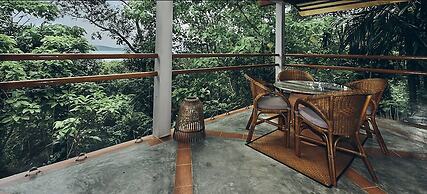 Ambong Rainforest Retreat