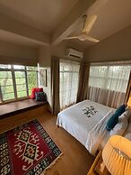 Ambong Rainforest Retreat