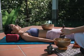 Ambong Rainforest Retreat