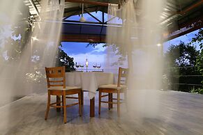 Ambong Rainforest Retreat