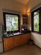 Ambong Rainforest Retreat