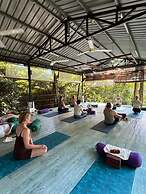 Ambong Rainforest Retreat