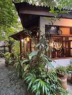 Ambong Rainforest Retreat