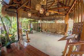 Palms Cove Resort