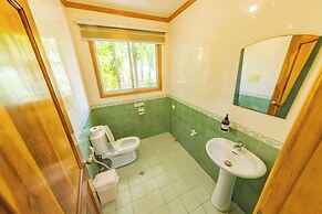 Palms Cove Resort