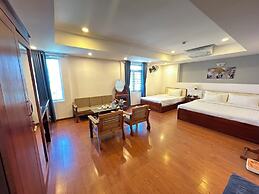 A25 Hotel - 137 Nguyen Du DN