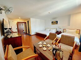 A25 Hotel - 137 Nguyen Du DN