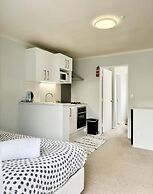 Adelaide Motel