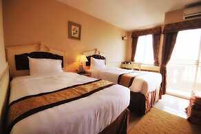 The Airport Greenery Hotel