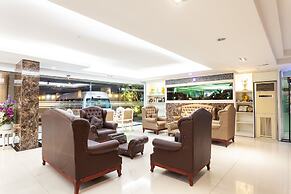 The Airport Greenery Hotel