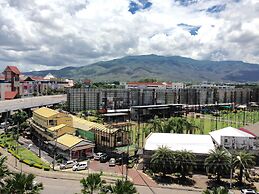 The Airport Greenery Hotel