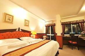 The Airport Greenery Hotel