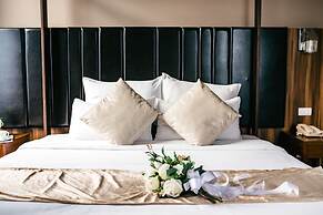 Grand Howard Hotel Bangkok