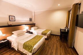 The Alcove Library Hotel