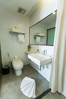 The Alcove Library Hotel