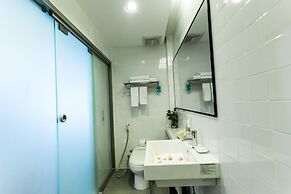 The Alcove Library Hotel