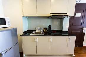 The Alcove Library Hotel