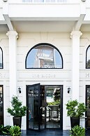 The Alcove Library Hotel