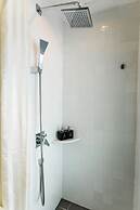 The Alcove Library Hotel