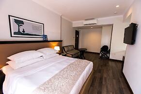 The Alcove Library Hotel