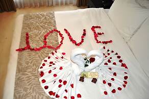 The Alcove Library Hotel