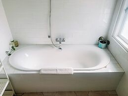 Kresna By The Sea By Kresna Hospitality