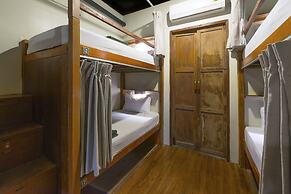 Suneta Hostel Khaosan