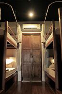 Suneta Hostel Khaosan