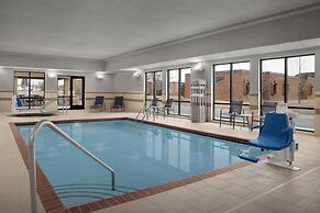 Hampton Inn & Suites Williston