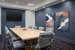 Hampton Inn & Suites Williston