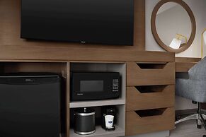 Hampton Inn & Suites Williston