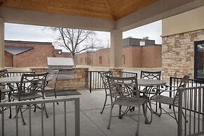 Hampton Inn & Suites Williston