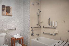 Hampton Inn & Suites Williston